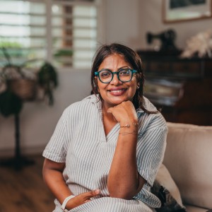 Stephanie Ponnan - Pauline